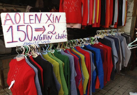 Tiểu thương chợ Tân Thanh "xả hàng" về quê ăn tết sớm